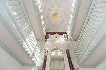 Private Mansions Apartment *