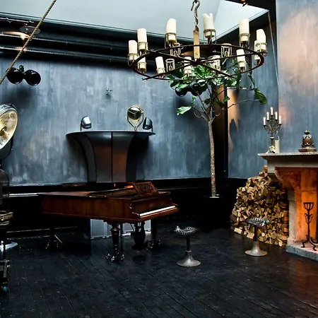Private Mansions *